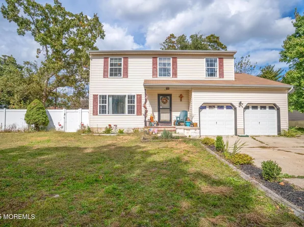 701 Madison Avenue, Manchester, NJ 08759