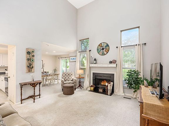 5th image of 3363 Eastwoodlands Trl