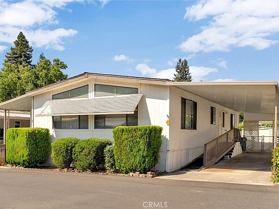 2nd image of 1595 Manzanita Ave Unit 4