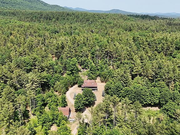 3rd image of 56 Hurricane Mountain Ln