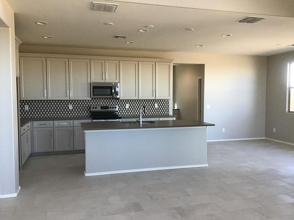 2nd image of 24555 N 143rd Ln