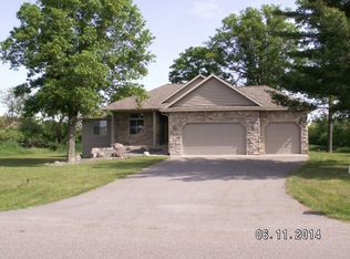 2270 Burton Ave, Mosinee, WI 54455