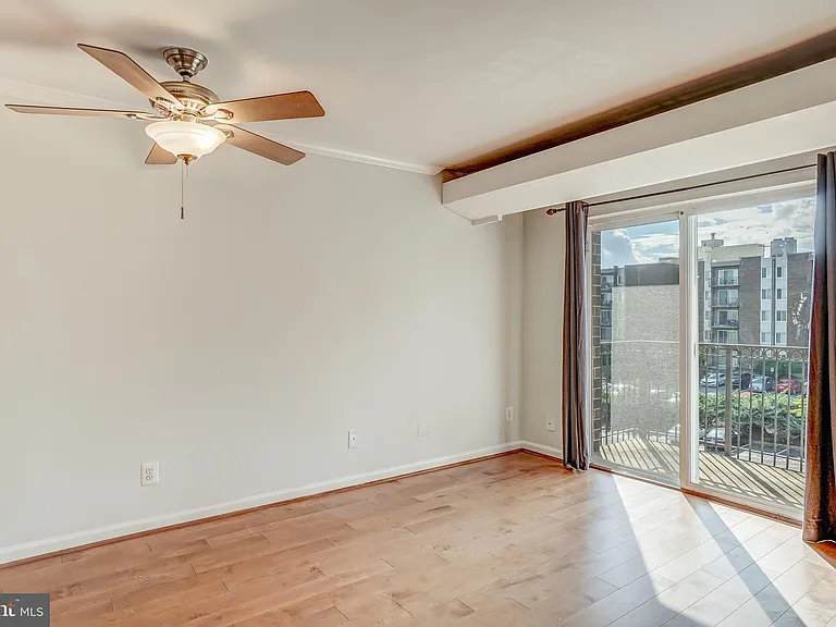 75 S Reynolds St #403 — Photo 20