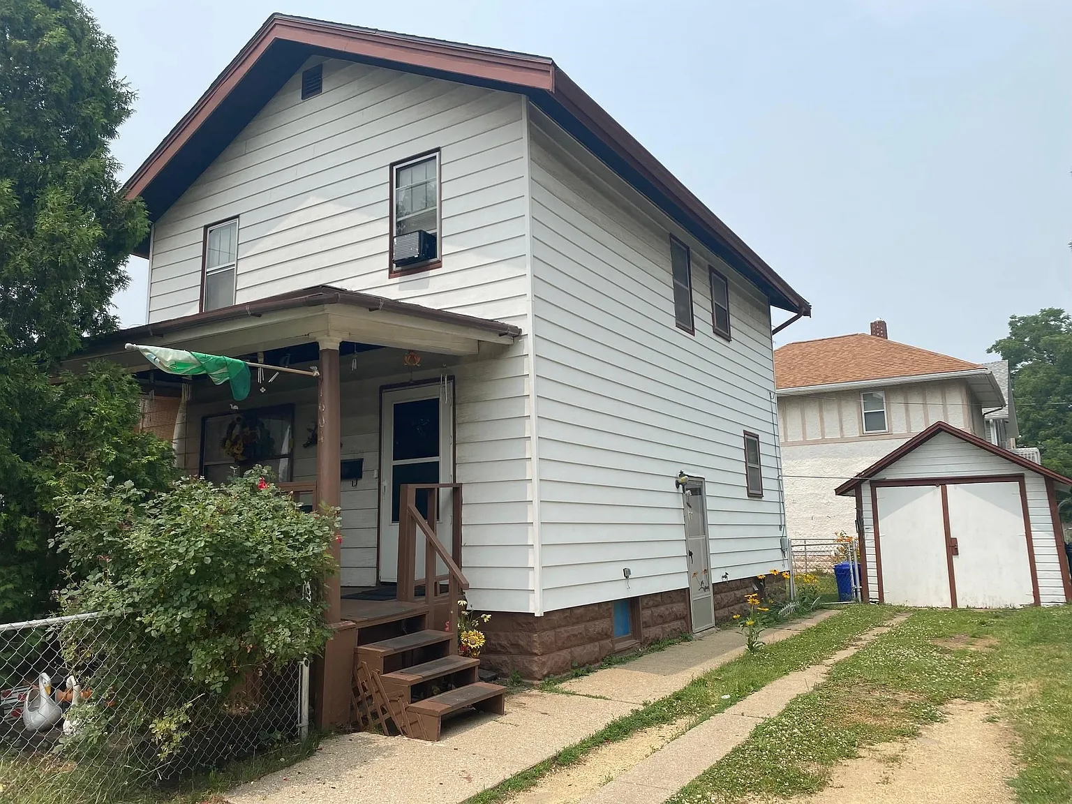 1604 16th Ave photo 1