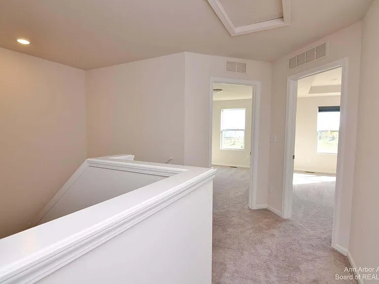 1104 Salt Springs Dr — Photo 29