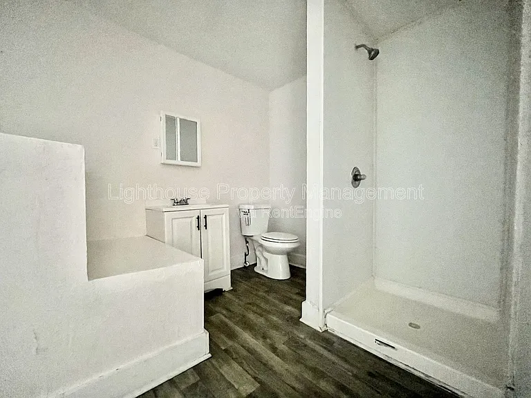 2825 Sanford St #2 — Photo 9