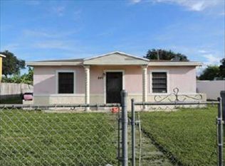 845 Sultan Ave, Opa Locka, FL 33054