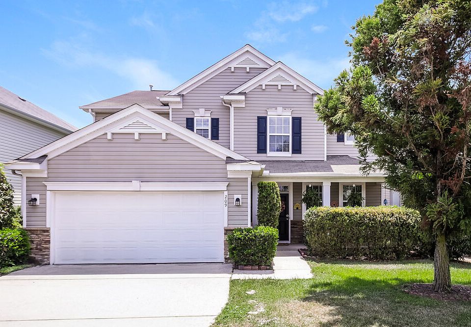 1st image of 209 Larktree Ln