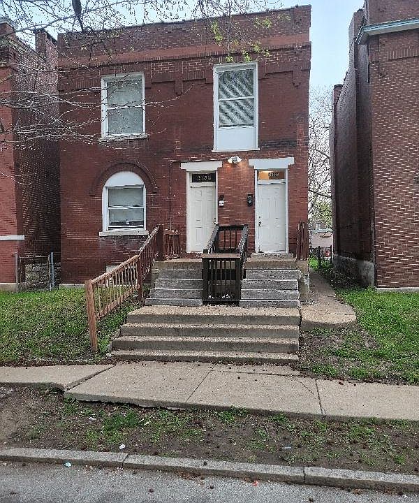 1st image of 3152 Michigan Ave #A