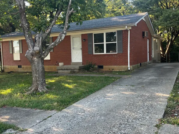 304 Par Ln, Elizabethtown, KY 42701