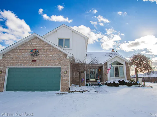 16448 Trailway Dr, Macomb, MI 48042