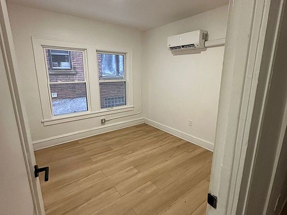 4th image of 1384-1388 W 83rd St #301