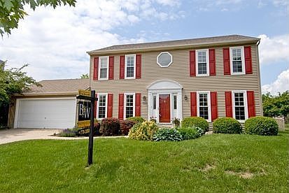 1st image of 2590 Doncaster Dr