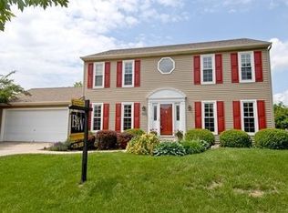 2590 Doncaster Dr, Aurora, IL 60504