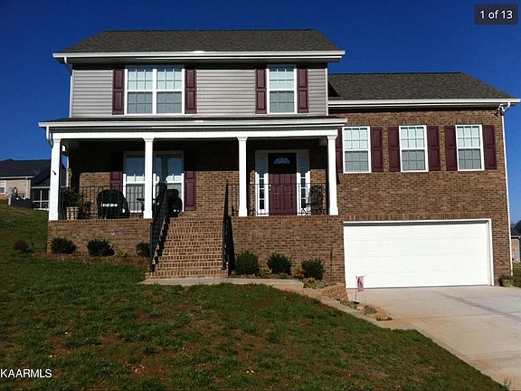 2nd image of 560 Cordova Ln