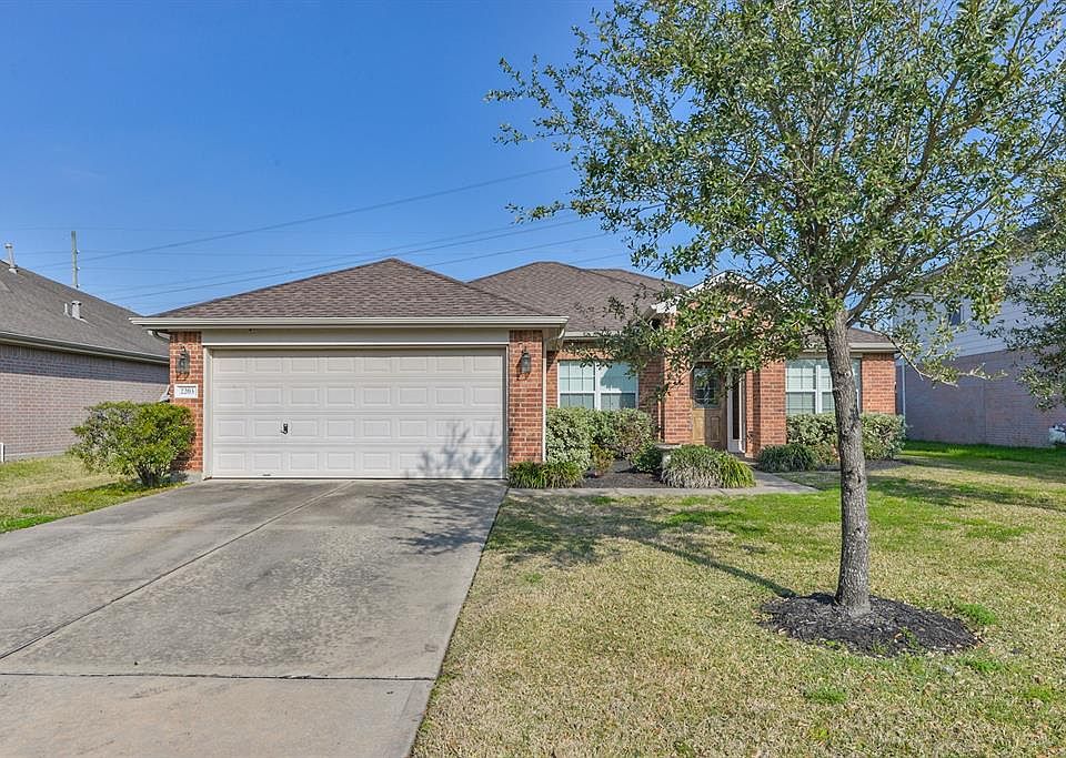 1st image of 2203 Enchanted Park Ln