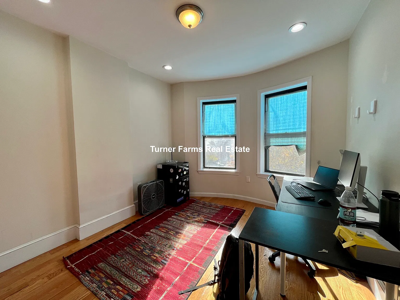 4 bed, 7777 sqft, $4,950 — Photo 3