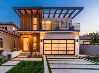 4249 Grand View Blvd, Los Angeles, CA 90066