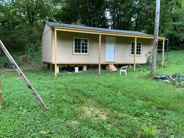 409 Florence St, Rossville, GA 30741
