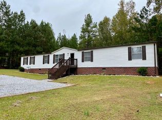 2516 Sam Hodges Rd, Hodges, SC 29653
