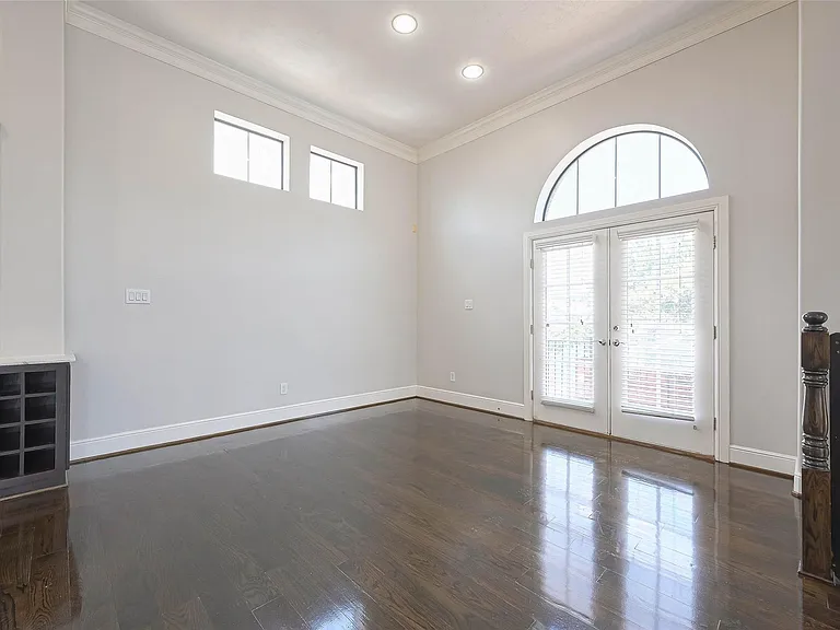 1739 Oakdale St — Photo 13