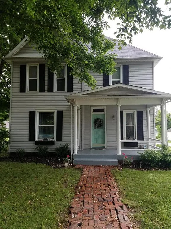 1028 Pike St SW photo 1