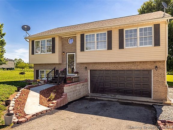 3rd image of 3018 N Blanton Road