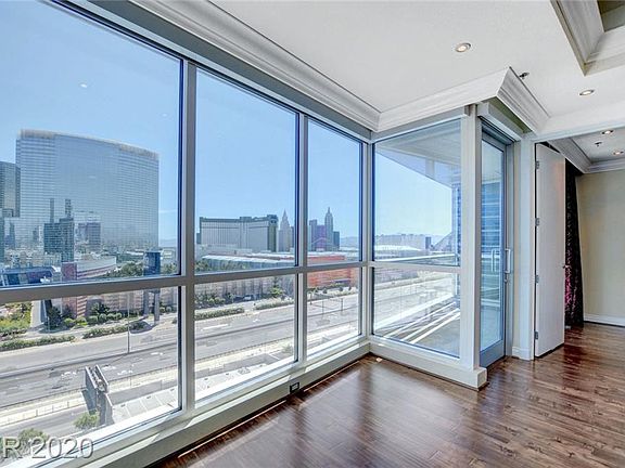 4th image of 4525 Dean Martin Dr Unit 1505