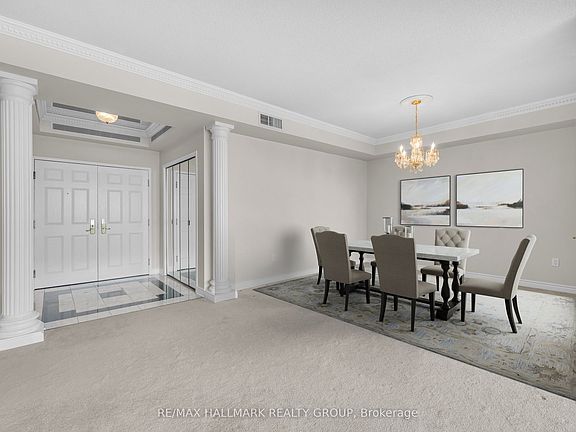 4th image of 1480 Riverside Dr #2403