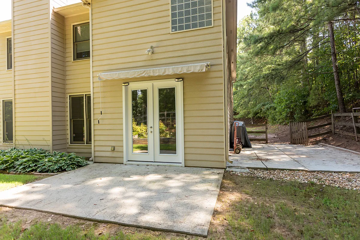 Backyard, fenced in. - 538 Mirramont Pl