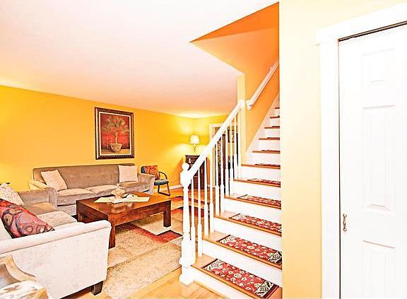 4th image of 10973 Lavinia Dr