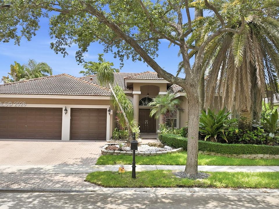 1st image of 3725 Oak Ridge Ln