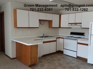 1002 43 1/2 St S #1C, Fargo, ND 58103