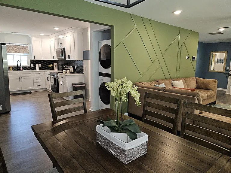 Dining/Living room