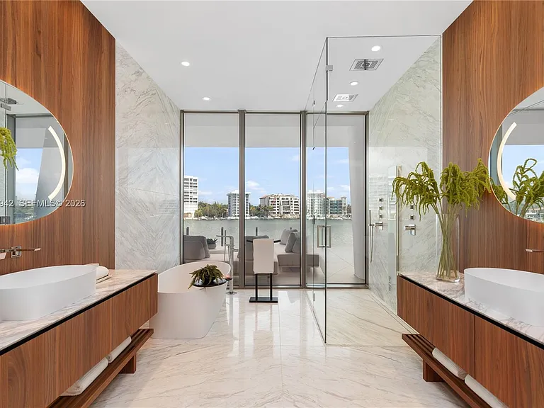 5 Grove Isle Dr #S201 — Photo 23
