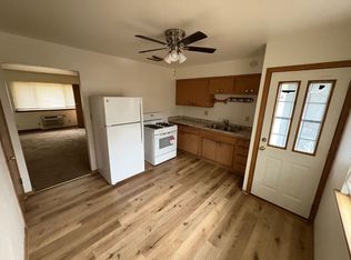 Brust, Milwaukee, WI 53207