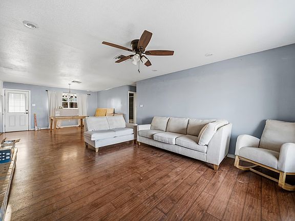 5th image of 2902 Cactus Dr