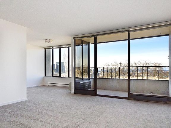 4th image of 601 Belmont Ave E APT D3