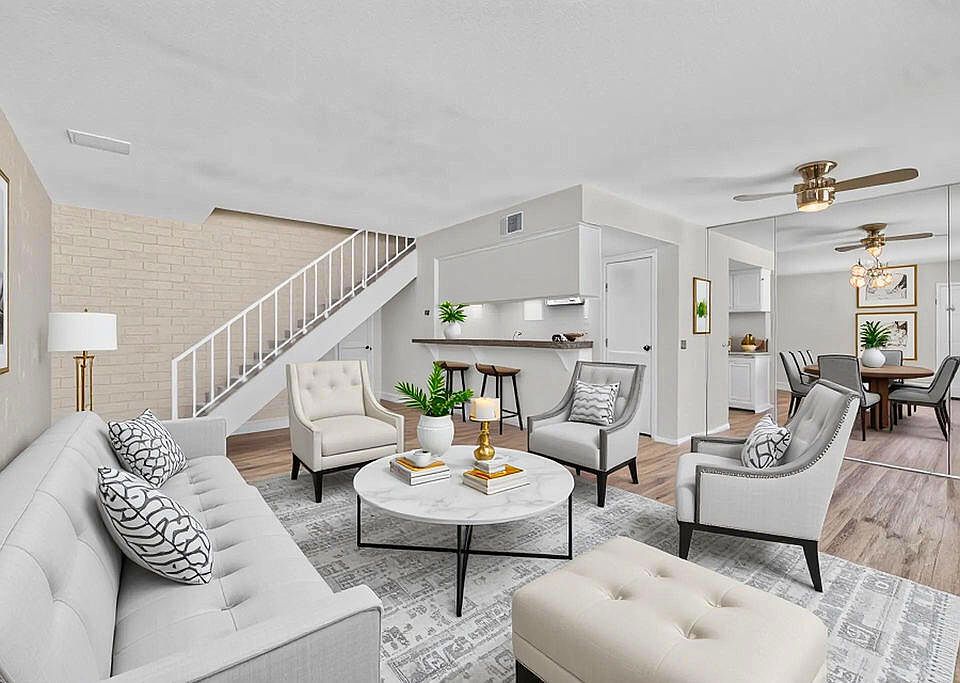 1st image of 72603 Edgehill Dr Unit 2