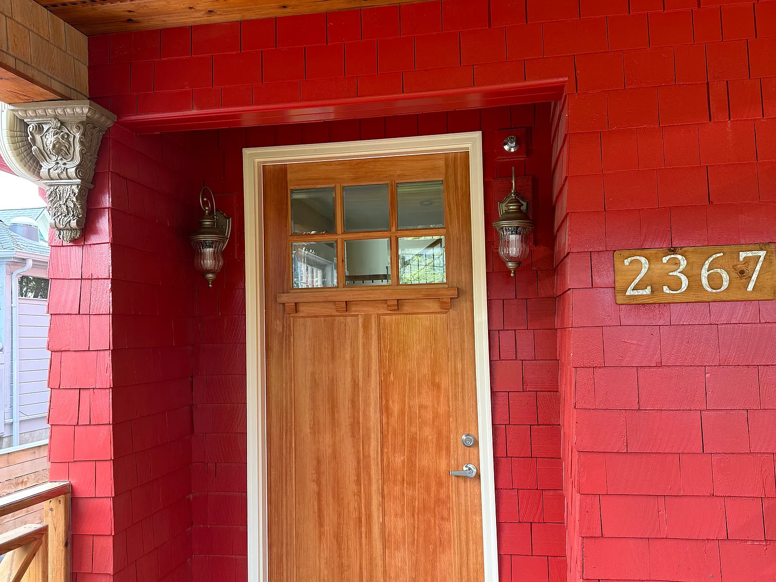 2367 NW Kearney St — Photo 3
