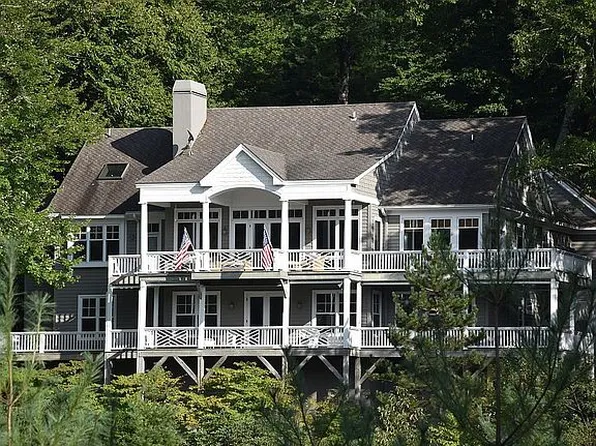 119 Old Still Rd, Sapphire, NC 28774