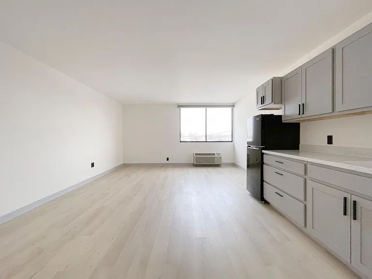 Boulevard Suites — Photo 17