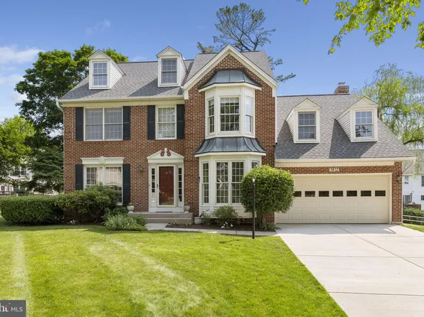 7472 Rosewood Manor Ln, Gaithersburg, MD 20882