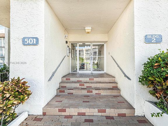 2nd image of 501 Three Islands Blvd APT 519