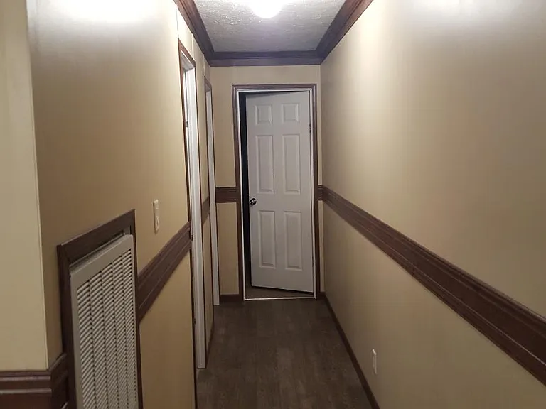 Hall to Bedrooms and Guest Bath