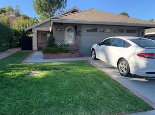 28745 Startree Ln, Santa Clarita, CA 91390