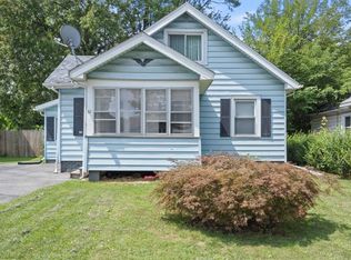 51 Glenora Dr, Rochester, NY 14615