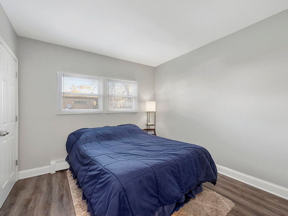 505 W Front St Wheaton IL Zillow