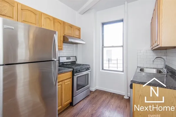 Rented by NextHome Empire | media 10