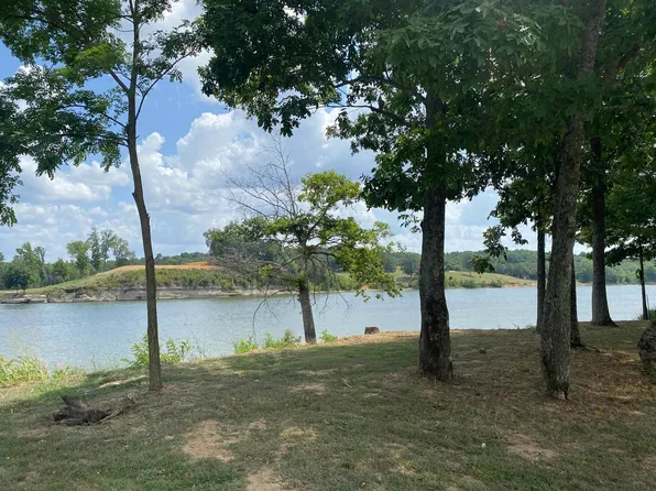 1328 Waterway Dr, Bath Springs, TN 38311